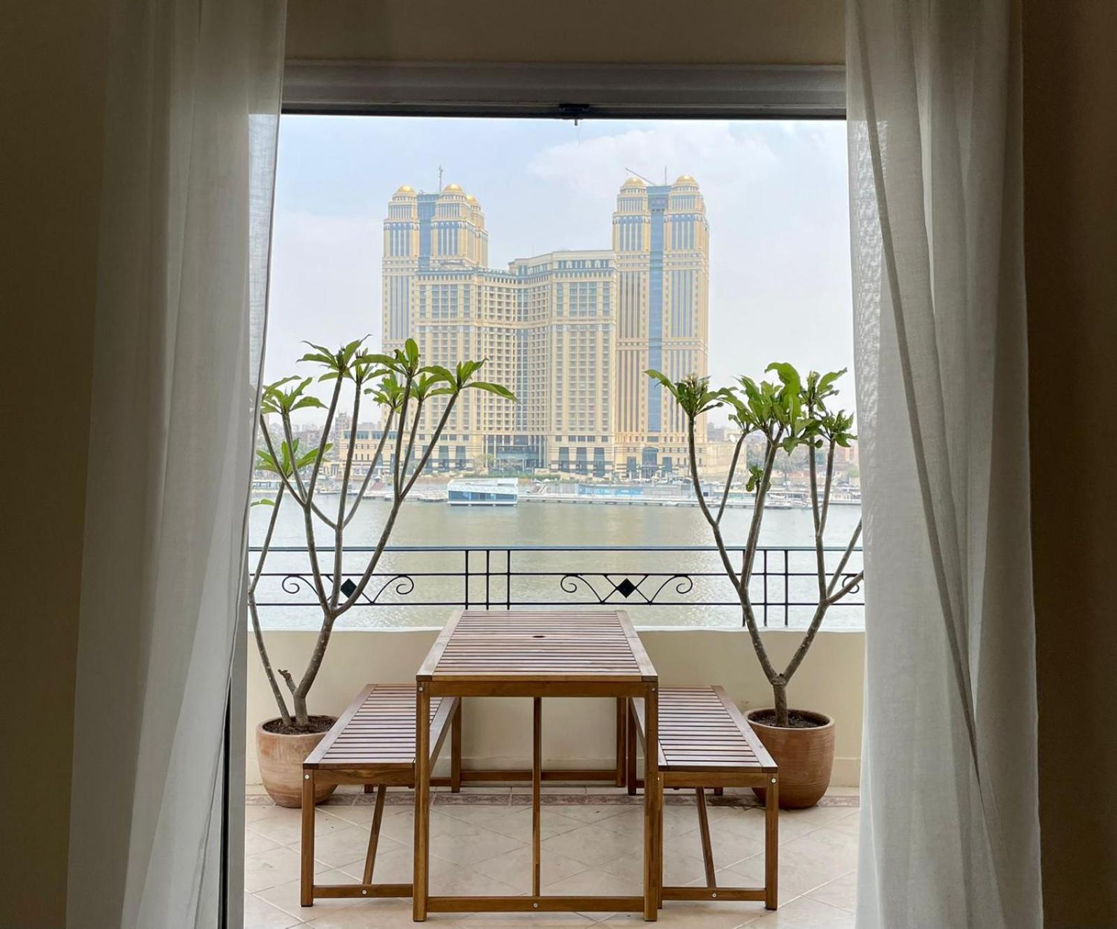 Luxury On The Nile - Zamalek Apartments Kairo Exterior foto